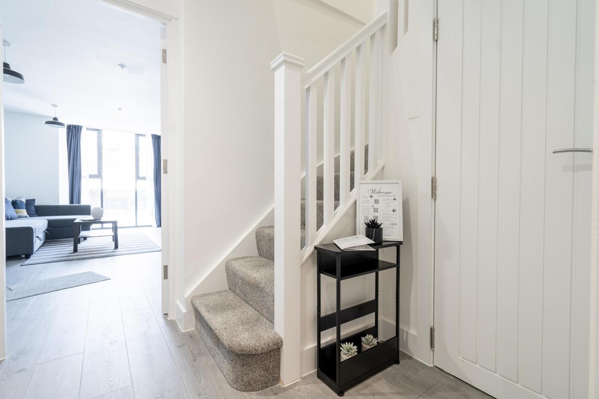 Apartment Hemel - Lilac Luxe